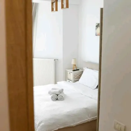 Nikos Infinity Apartment *